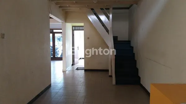 image RUMAH DI SARIMADU DEKAT PERUMAHAN SETRADUTA (2)