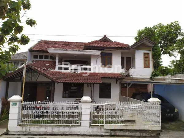 image RUMAH 2 LT - DAERAH TENANG - SEBRANG KOLAM RENANG- SEBELAH KELURAHAN CIMAHI (1)