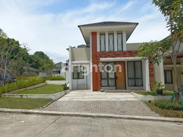 image RUMAH FULL FURNISHED DI CITRA SENTUL RAYA (1)