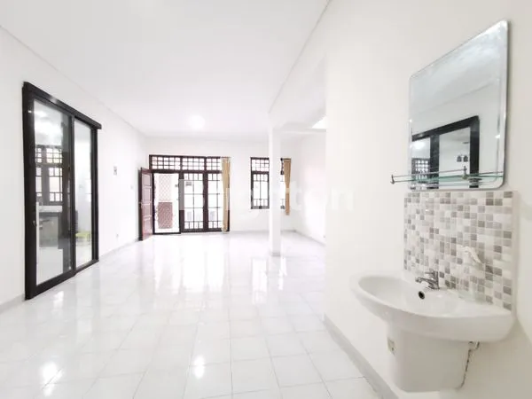 image BARU RENOVASI RUMAH DI WIYUNG (7)