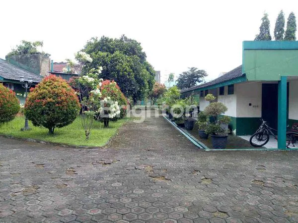 image RUMAH GUDANG DI PARAKAN SAAT, BANDUNG (6)