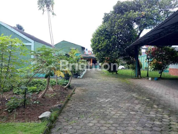 image RUMAH GUDANG DI PARAKAN SAAT, BANDUNG (8)