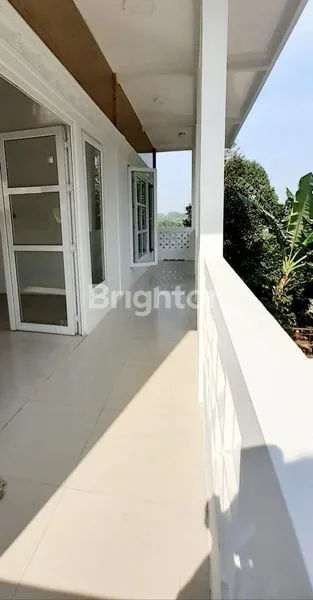 image GUNUNG PATI RUMAH VILLA BAGUS COCOK CAFE RESTO KEKINIAN VIEW ALAM (2)