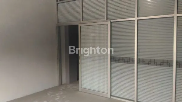 image RUKO STRATEGIS DEKAT AKSES TOL DAN PELABUHAN (5)