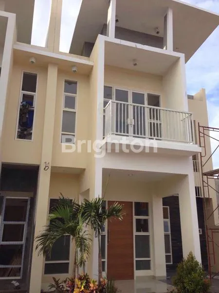 image HUNIAN MINIMALIS 2 LANTAI DHARMO MOJO REGENCY GUBENG SURABAYA (1)