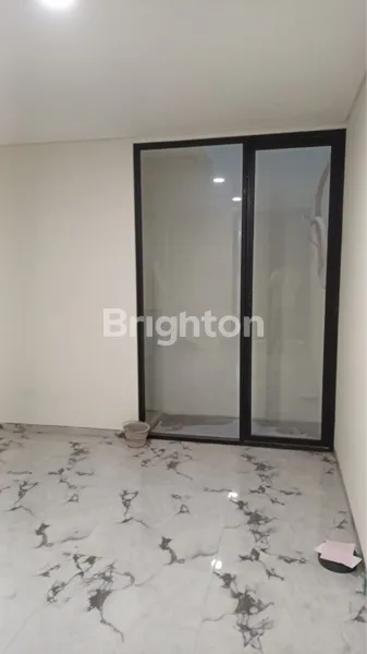 image RUMAH BARU GRESS 2 UNIT MINIMALIS DI RUNGKUT MAPAN SIAP HUNI (4)