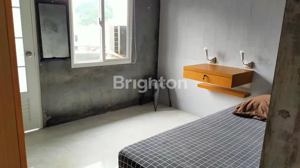 image RUMAH KOST HOTEL 13 PINTU UNIK BETAWI STYLE CIKINI JAKARTA PUSAT (6)