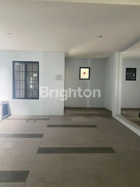 image RUMAH 3 LANTAI CLUSTER VIRIDIA LAVON 2 CIKUPA TANGERANG (8)
