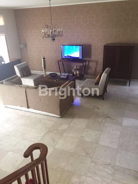 image RUMAH ASRI DAN NYAMAN DI KEMANG. (6)