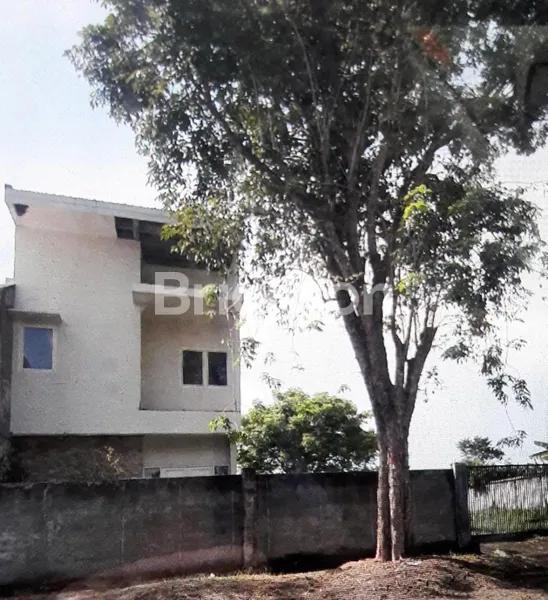 image TANAH DAN BANGUNAN DI SURYA INTI PERMATA JUANDA LOKASI STRATEGIS COCOK UNTUK INVESTASI (1)