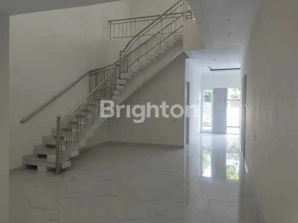 image SIMPANG DARMO PERMAI SELATAN (4)