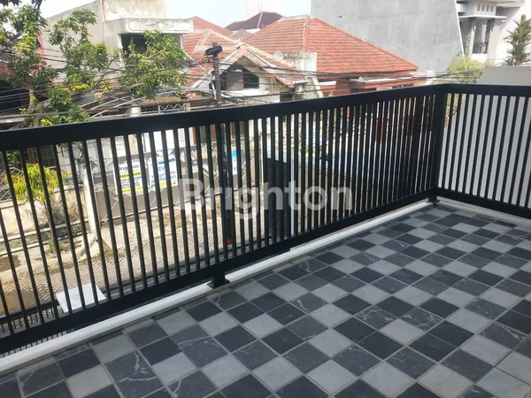 image SIMPANG DARMO PERMAI SELATAN (5)