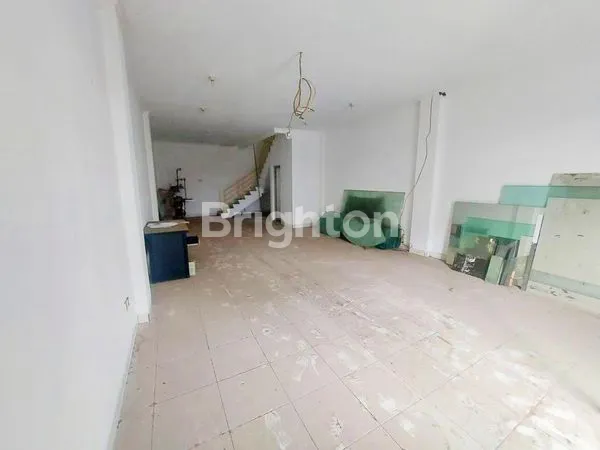 image RUKO SIAP PAKAI TERAWAT UNTUK BERBAGAI USAHA DI KOSAMBI (3)