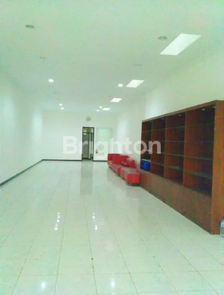 image RUKO DI MAINROAD NARIPAN, BANDUNG (2)