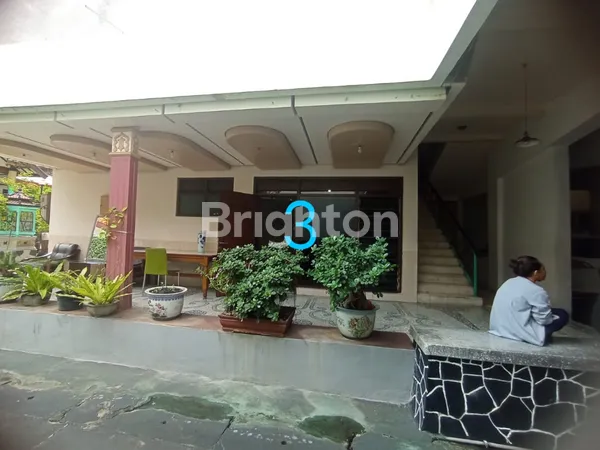 image RUMAH DAN TOKO TENGAH KOTA SURABAYA NOL JALAN KUSUMA BANGSA (3)