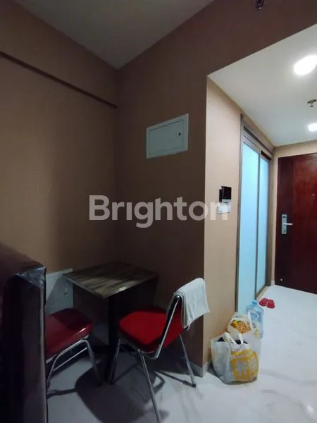 image APARTMENT SKY HOUSE BSD AMAT SANGAT NYAMAN DI TEMPAT YANG STRATEGIS (2)