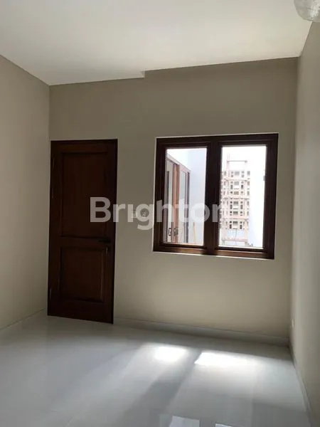 image RUMAH TOMANG, GROGOL, JAKARTA BARAT (6)