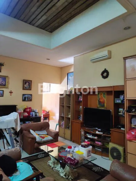 image BUTUH CEPAT LAKU !! RUMAH MOJOARUM, BISA UNTUK USAHA KOST (6)