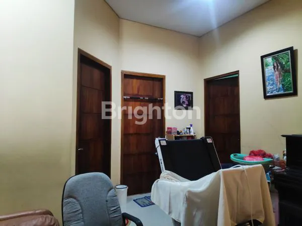 image BUTUH CEPAT LAKU !! RUMAH MOJOARUM, BISA UNTUK USAHA KOST (7)