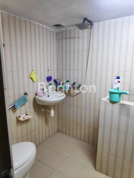 image BUTUH CEPAT LAKU !! RUMAH MOJOARUM, BISA UNTUK USAHA KOST (8)