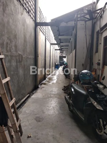 image JUAL CEPAT!!! GUDANG STRATEGIS DI PINGGIR JALAN BESAR MOJOSONGO SOLO (6)
