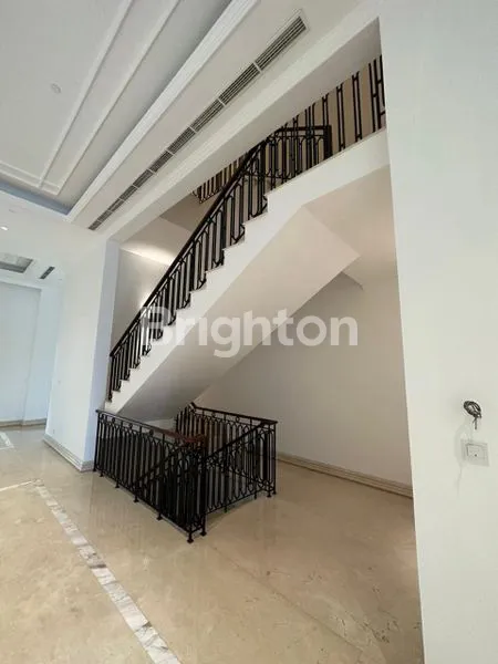 image LUXURY APARTMENT, TOWER TOWNHOME, LE PARC RESIDENCES, THAMRIN NINE, JAKARTA PUSAT, DUPLEX UNIT (1)