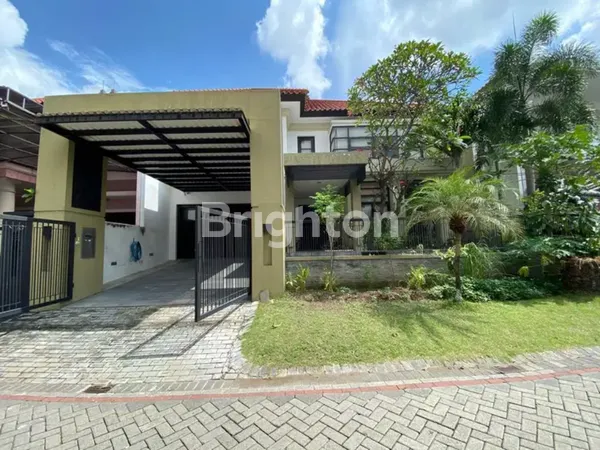 image GRAHA FAMILI RUMAH DESIGN INTERIOR MEWAH 2 LT FURNISHED (1)