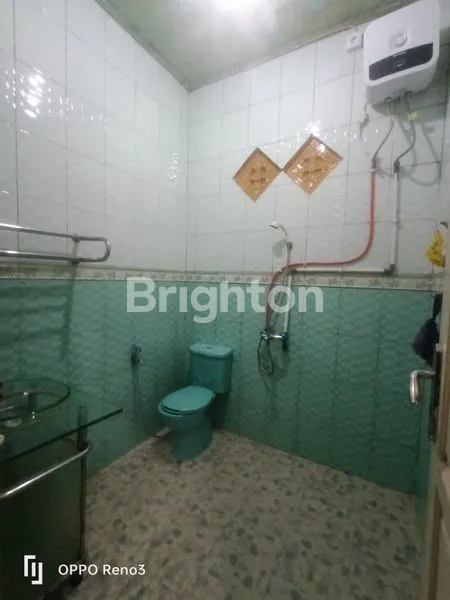 image DISEWAKAN RUMAH MEWAH FULL FURNISHED DI PERUMAHAN SEPINGGAN PRATAMA (5)