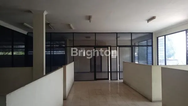 image GUDANG BEKAS PABRIK (2)