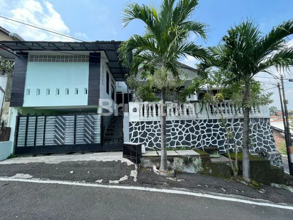 image TURUN HARGA!!! RUMAH HOOK BONUS PEMANDANGAN BAGUS DAN BEBAS BANJIR DI SEMARANG (1)
