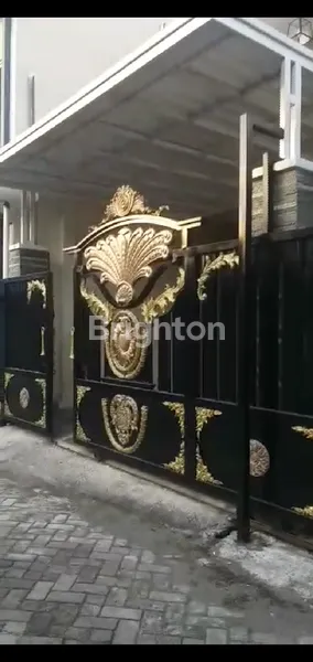 image RUMAH 2 LANTAI MEWAH DAN EKSKLUSIF BESERTA FURNITURE (6)