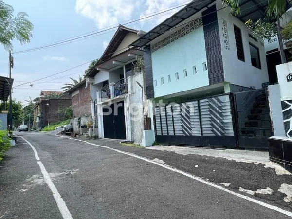 image TURUN HARGA!!! RUMAH HOOK BONUS PEMANDANGAN BAGUS DAN BEBAS BANJIR DI SEMARANG (4)