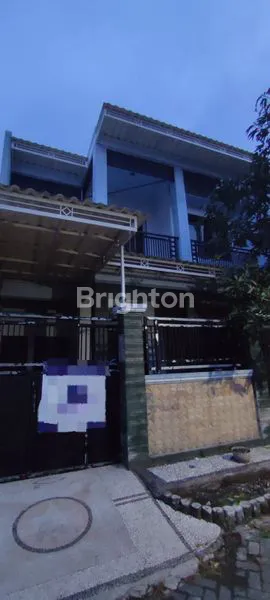 HUNIAN ASRI DAN NYAMAN (2,5 LANTAI)  SWP RESIDENCES (DIAN ISTANA GROUP) TAMAN SIWALAN TAHAP 2 MENGANTI - GRESIK