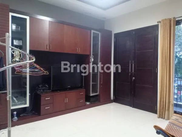 image RUMAH JATIBENING BEKASI BAGUS FURNISHED MURAH (3)