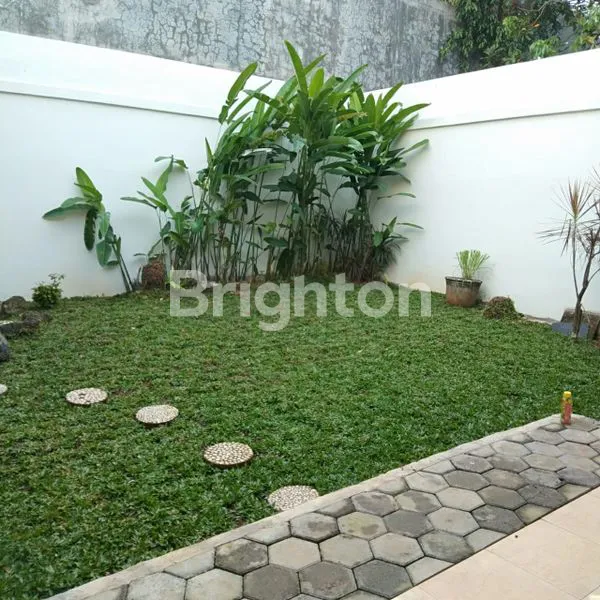 RUMAH CLUSTER DEKAT UNDIP