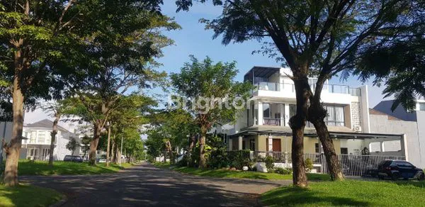 image RUMAH BARU 2 LT MINIMALIS MODERN DI IMPERIAL BEACH PAKUWON CITY SURABAYA  (7)