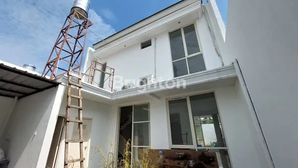 image RUMAH BARU GRESS DI TENGGILIS MEJOYO SELATAN SURABAYA  (8)