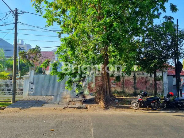 image TANAH KAVLING WR SUPRATMAN ELIT PUSAT KOTA DEKAT RAYA DARMO, DIPONEGORO, PUSAT BISNIS DAN KOMERSIAL (1)