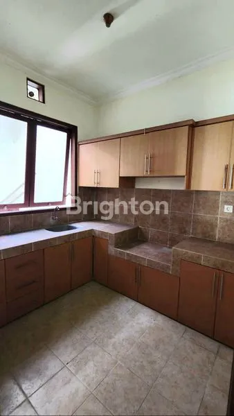 image RUMAH HOOK DI PUNCAK DIENG, MALANG (7)