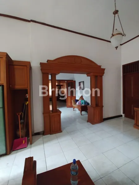 image RUMAH YANG HOMEY DAN MENYEJUKAN FURNISHED DI SAMARINDA (8)