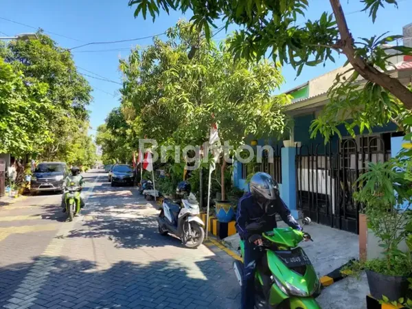 image PANDUGO RUMAH LEBAR 6 METER ROW 3 MOBIL SIAP HUNI 900 JT'AN (1)