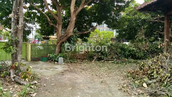 image RUMAH DAN SPBU DI KUTA (5)