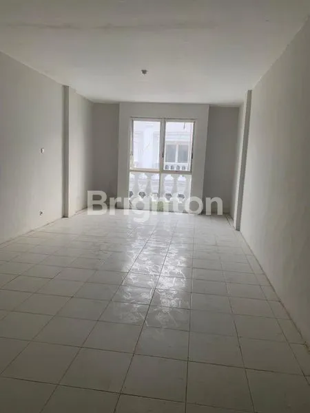 image ROYAL PALACE KOMPLEK PUSAT KOTA SIDOARJO (2)