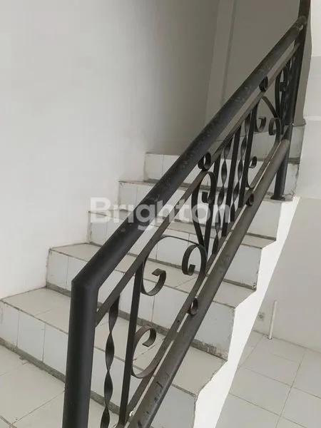 image ROYAL PALACE KOMPLEK PUSAT KOTA SIDOARJO (6)