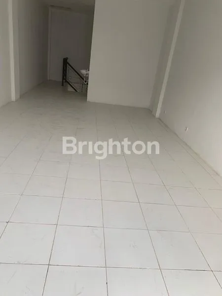 image ROYAL PALACE KOMPLEK PUSAT KOTA SIDOARJO (4)