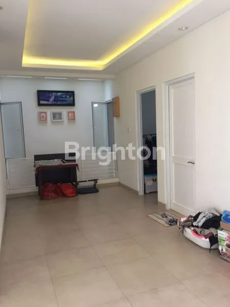 image RUMAH DI KAWASAN ELITE SEVILLA BSD DIKELILINGI KAWASAN KOMERSIL DAN KULINER (8)