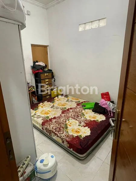 image RUMAH 2 LANTAI HUK SIAP HUNI JALAN 2 MOBIL BEBAS BANJIR DEKAT KE TOL KEBON JERUK SRENGSENG KEMBANGAN (6)