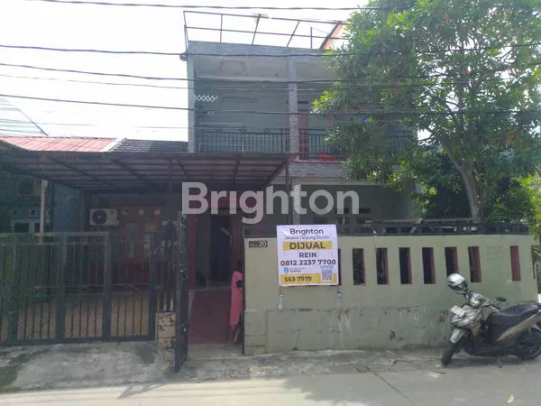 image RUMAH 2 LANTAI HUK SIAP HUNI JALAN 2 MOBIL BEBAS BANJIR DEKAT KE TOL KEBON JERUK SRENGSENG KEMBANGAN (5)