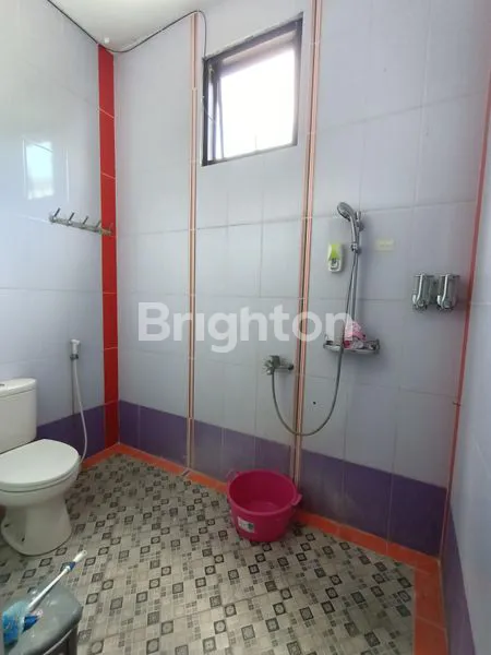 image RUMAH SEMI FURNISH DI KAWASAN PERUMAHAN ELITE DEKAT DENGAN HOTEL BINTANG 5 SOLO (5)