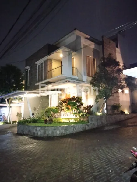 image RUMAH FULL FURNISHED BISA UNTUK TEMPAT TINGGAL ATAU KANTOR DI SUKAHAJI BANDUNG (1)